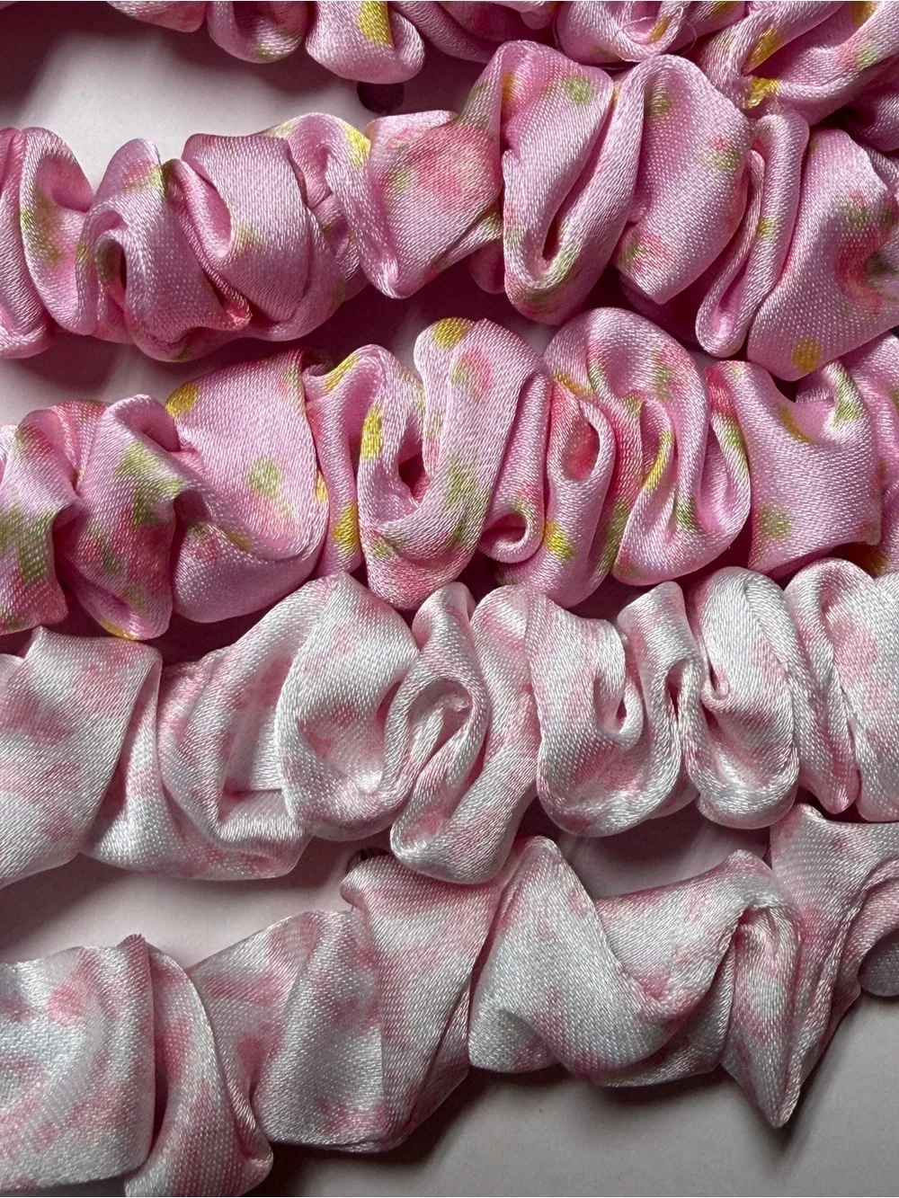Goody pink satin